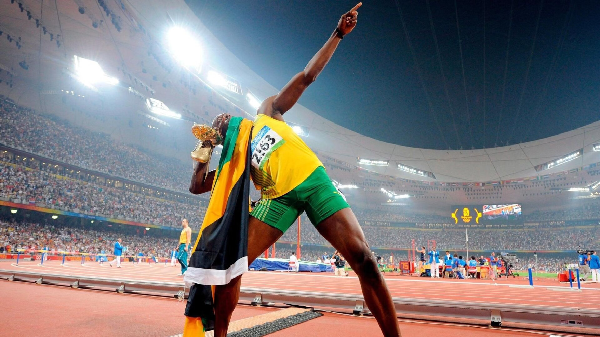 世界杯精彩集锦：瞬间、精彩、奇迹不断！，世界杯的精彩瞬间